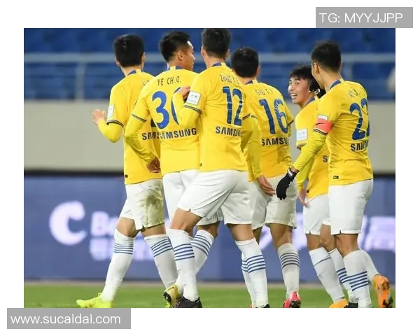 黄紫昌助攻助力球队逆转胜利展现出色团队配合与个人能力 黄紫昌助攻助力球队逆转胜利展现出色团队配合与个人能力