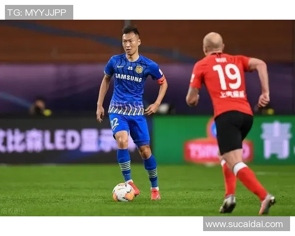 巴里-布朗荣膺本赛季最佳进攻球员,实力有目共睹 巴里-布朗荣膺本赛季最佳进攻球员,实力有目共睹