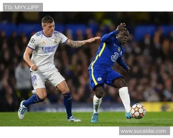 英斯在阿斯顿维拉的精彩表现助球队赢得关键胜利